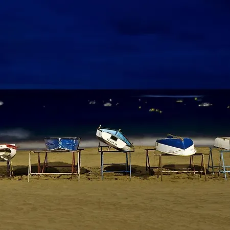 Puerto Canteras מלון