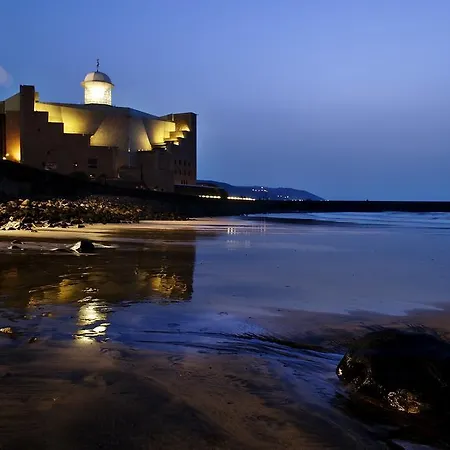 Puerto Canteras לאס פאלמס דה גראן קנאריה